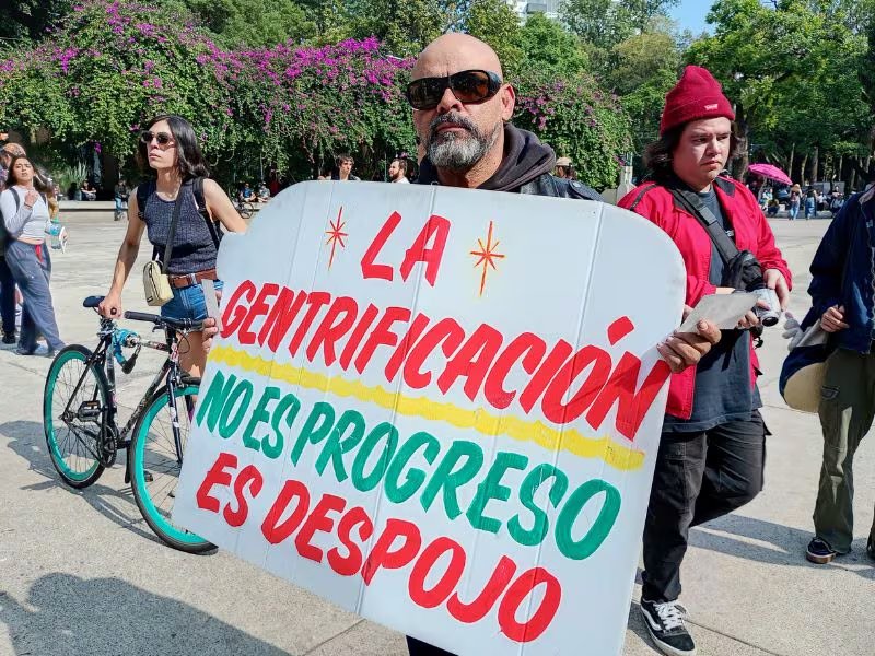 Imagen de una protesta contra la gentrificaci&oacute;n en M&eacute;xico. (Imer Noticias)