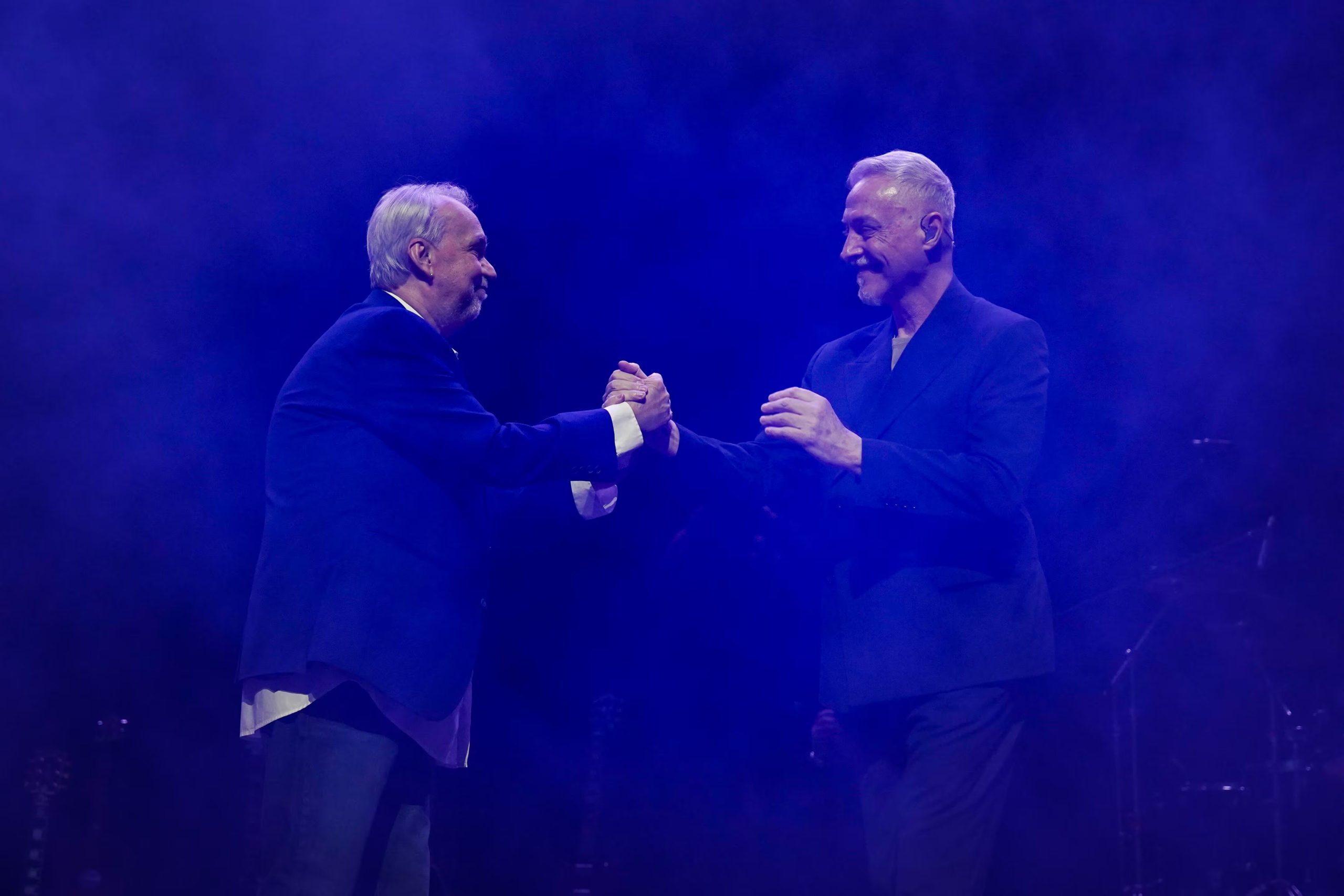 El saludo de dos colosos de la m&uacute;sica argentina: David Leb&oacute;n y Pedro Aznar