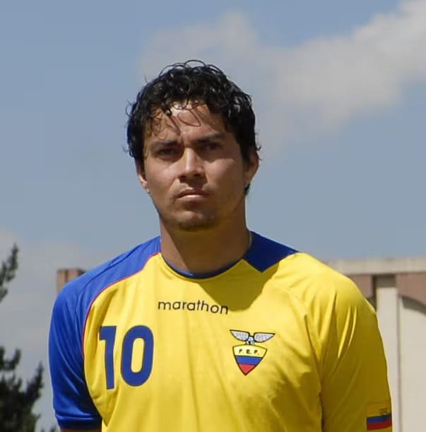 Fotografía de archivo en la que se registró al exfutbolista ecuatoriano Jaime Iván Kaviedes (EFE/Guillermo Legaria)