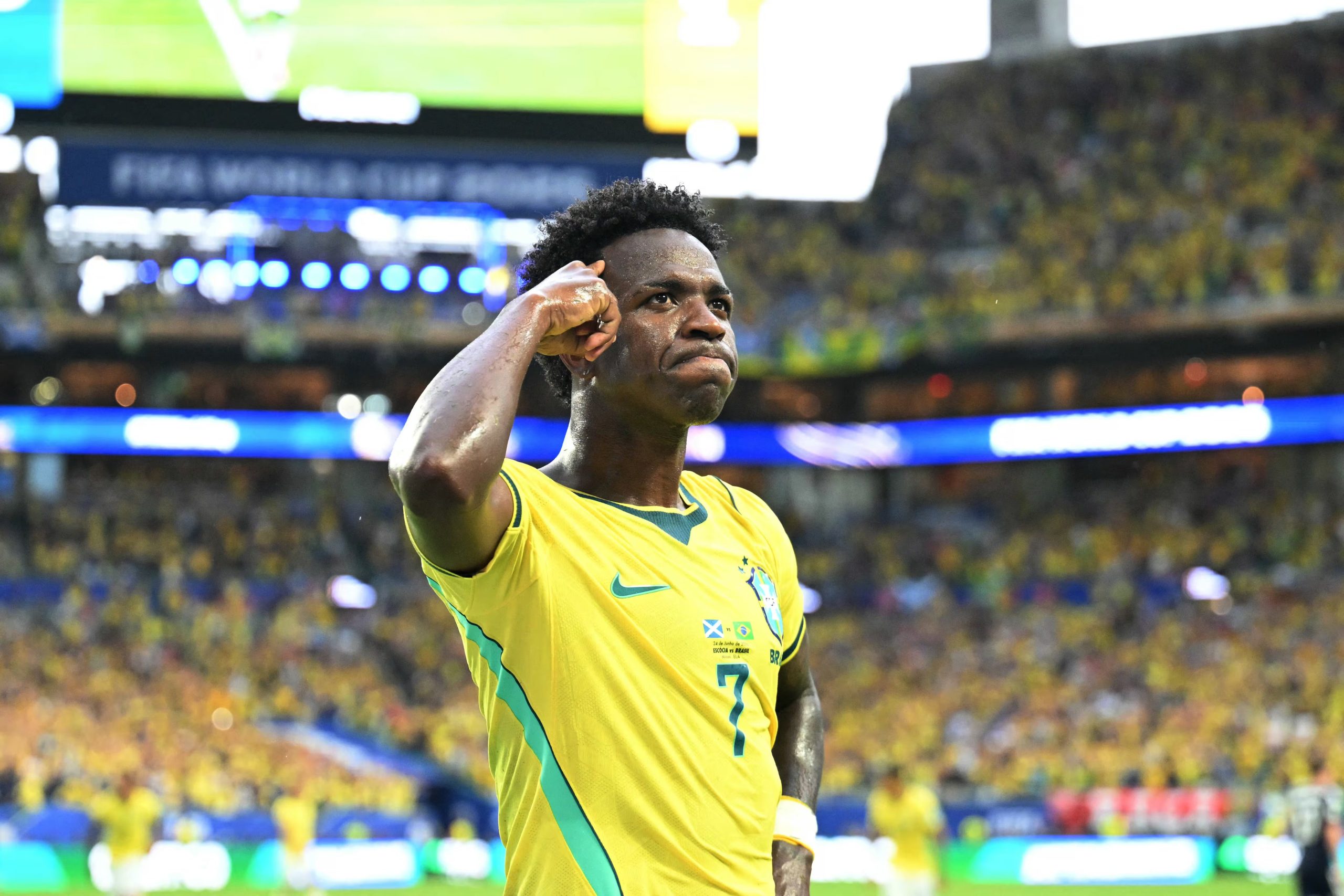 Vinicius Jr. es la gran figura de Brasil al anotar 4 goles en el Mundial 2026. - cr&eacute;ditos: CHANDAN KHANNA / AFP
