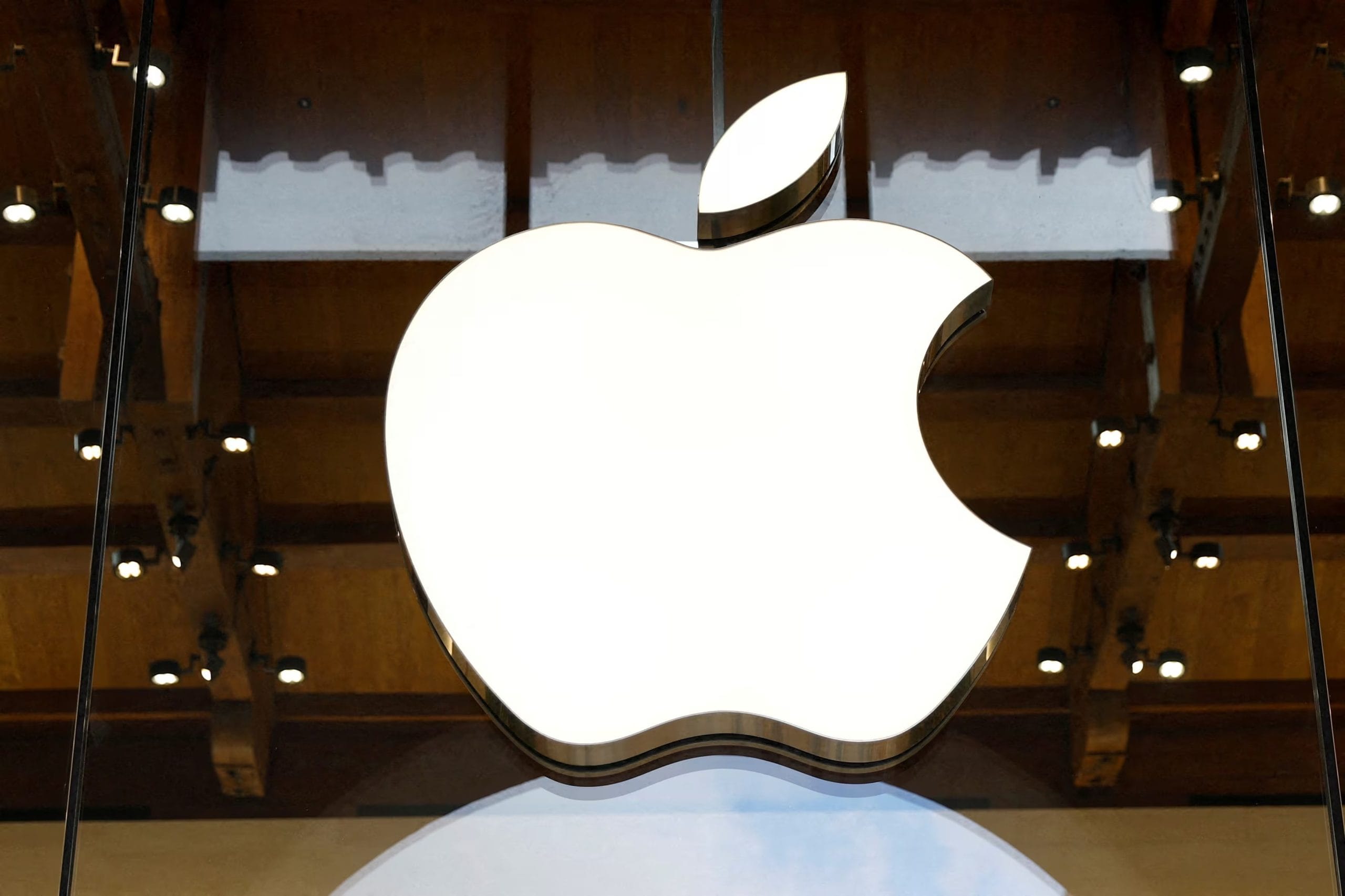 La WWDC 2026 abre un nuevo ciclo en Apple y pone la IA en el centro de su futuro - REUTERS/Abdul Saboor/File Photo