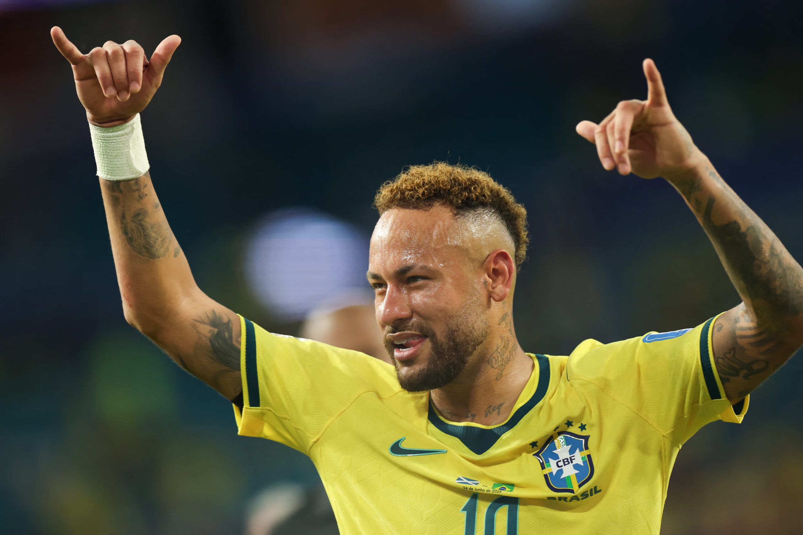 Neymar sería suplente contra Japón (Photo by PATRICIA DE MELO MOREIRA / AFP)