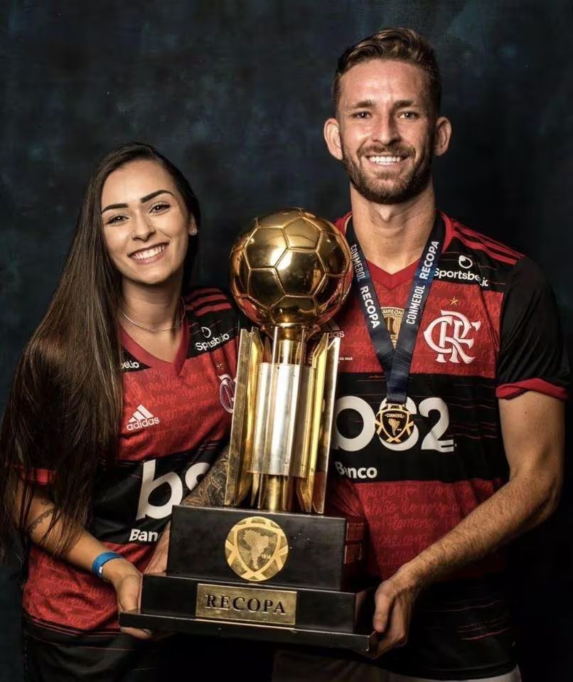 Tainá Castro y Leo Pereira. (MONTAJE INFOBAE).