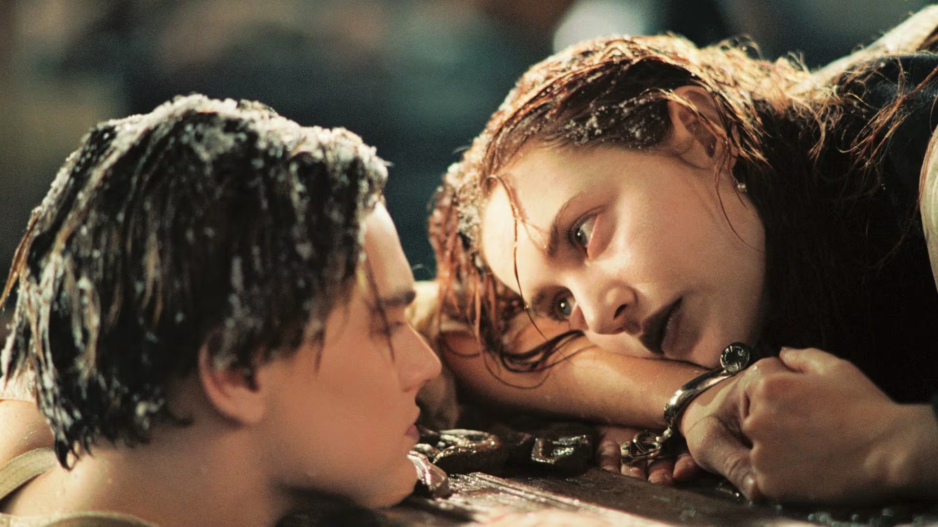 El Coraz&oacute;n del Oc&eacute;ano reforz&oacute; el impacto cultural de Titanic e inspir&oacute; r&eacute;plicas, referencias en medios y nuevo inter&eacute;s por el naufragio del RMS Titanic (Captura de video)