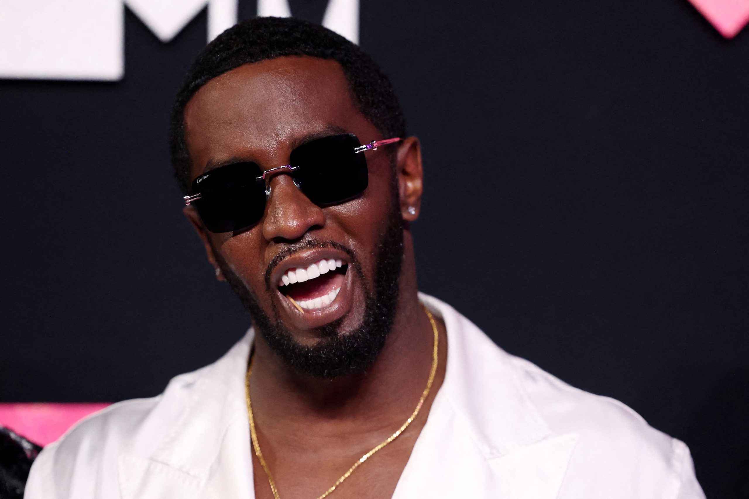 La salida de prisi&oacute;n de Sean &ldquo;Diddy&rdquo; Combs ha sido modificada en tres ocasiones. (REUTERS/Andrew Kelly)