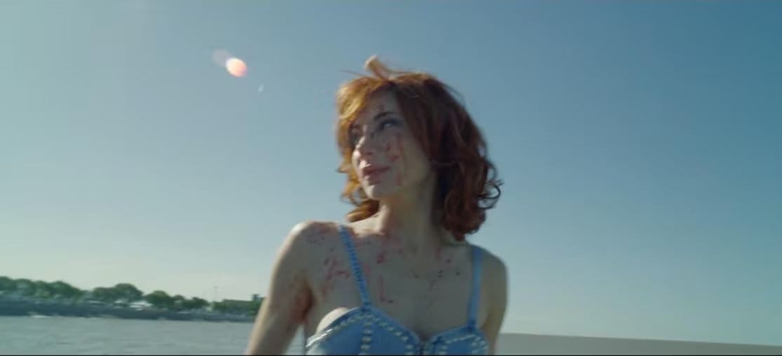 La actriz Magui Bravi en un intenso momento de su película 'Hotline', que ha sido reconocida y premiada internacionalmente por su trama y producción.