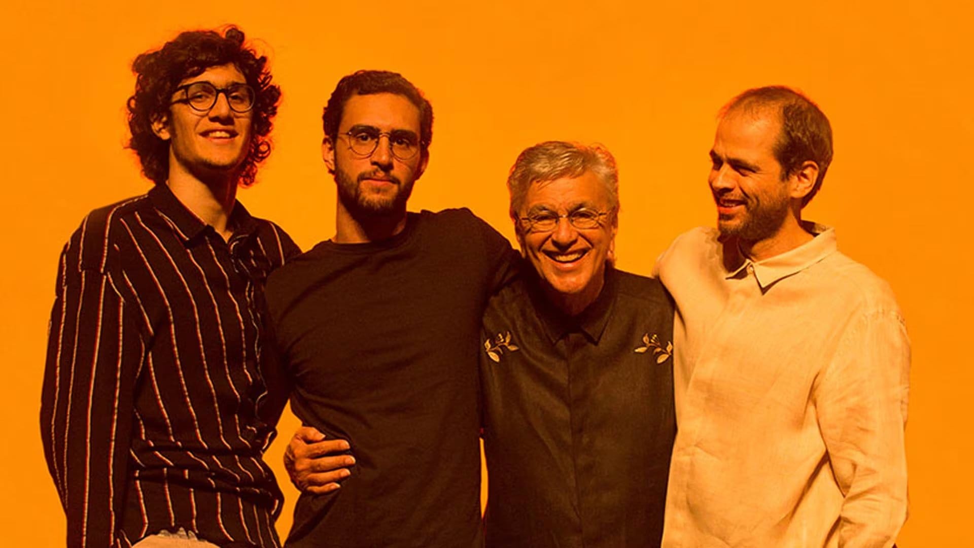 Caetano Veloso y sus hijos Tom, Zeca y Moreno
