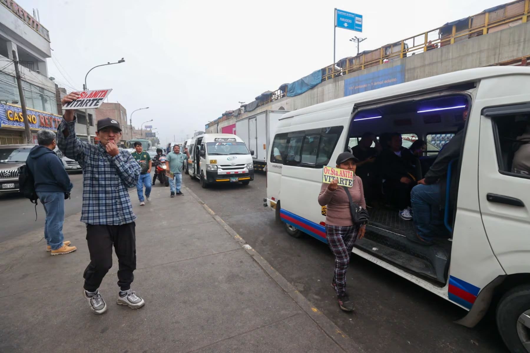 El decreto de urgencia publicado por el Gobierno establece un subsidio al di&eacute;sel destinado a transportistas de carga y servicios interprovinciales en Per&uacute;.