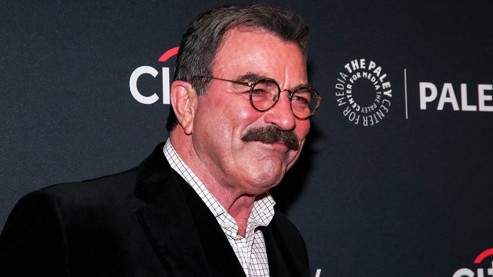 Steven Spielberg aseveró que le habría quitado el bigote a Tom Selleck. (Paul Zimmerman/WireImage)