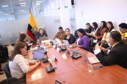 Soberanía Alimentaria recibe aportes del sector privado y de la academia sobre las reformas a la Ley del INIAP