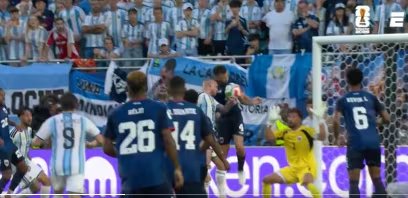 Polémica en Argentina-Cabo Verde: la mano no sancionada que indignó