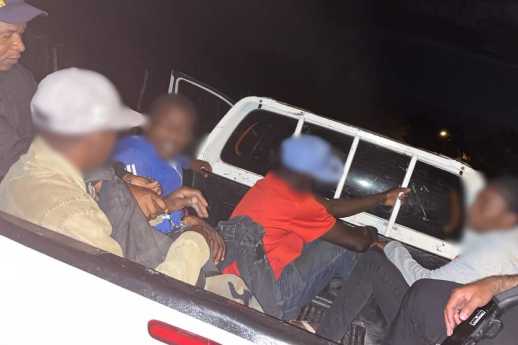 Migración detiene 914 extranjeros en condición migratoria irregular durante operativos