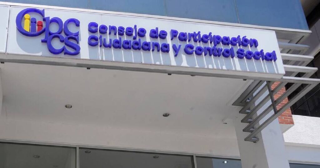 CNE procesa 286 denuncias contra 214 postulantes al CPCCS para los próximos comicios