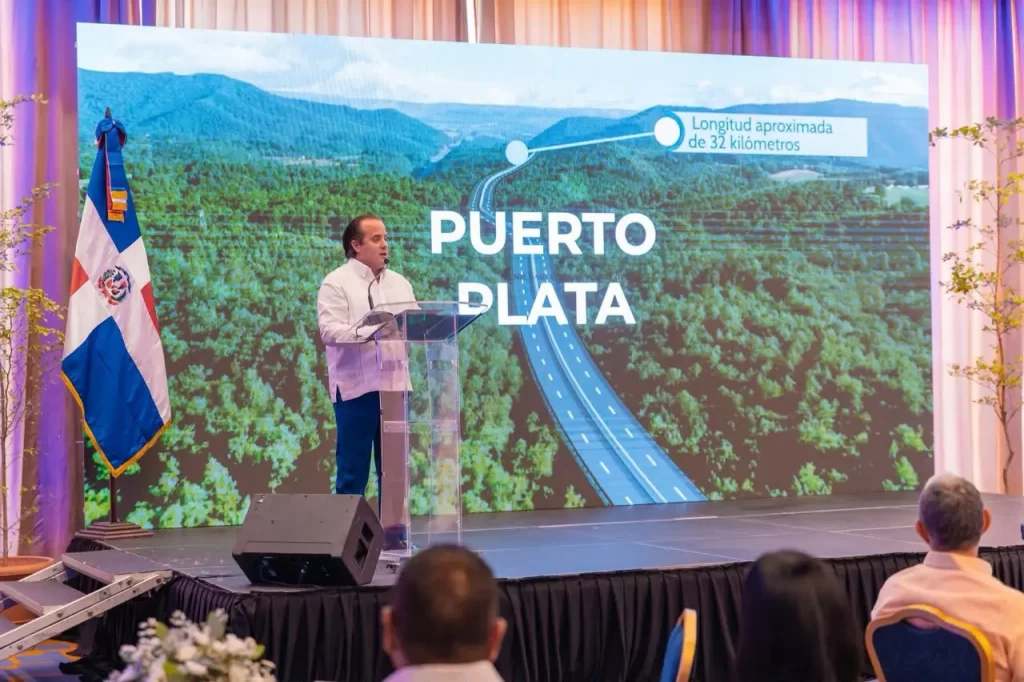 Clúster Turístico de PP considera la Autopista del Ámbar una obra estratégica