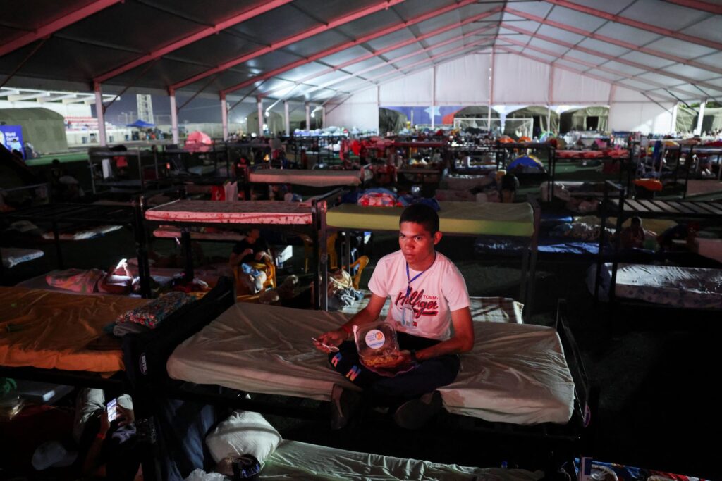 Terremotos en Venezuela: 10.700 desplazados y éxodo masivo desde La Guaira