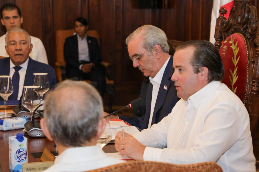 Gobierno aprueba Política Presupuestaria Anual para el año 2027
