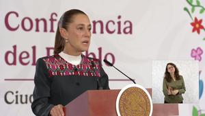 Sheinbaum pide a Ecuador desagravio por irrupción en la Embajada de México en Quito
