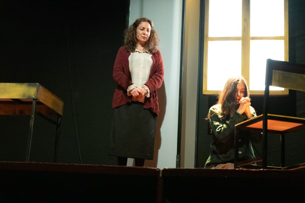 Edith Gallegos: “Todos hemos sido Carrie” en el musical de Stephen King