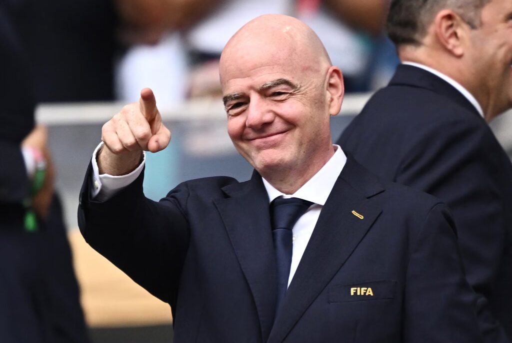 La sugerente frase del presidente de la FIFA cuando le preguntaron si el Mundial 2030 tendrá 64 selecciones