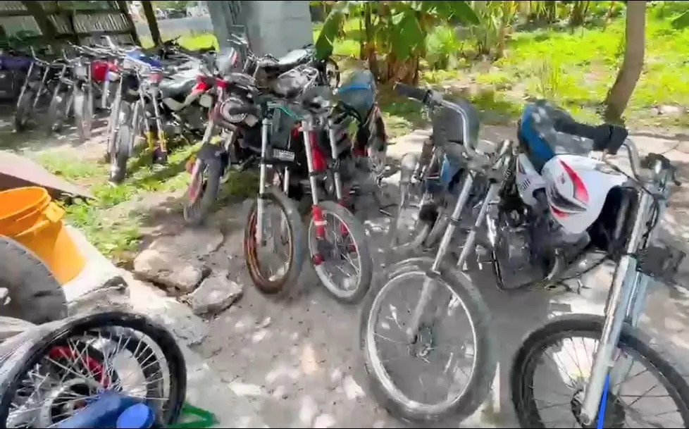 Apresan en Barahona 12 personas y retienen varias motocicletas modificadas