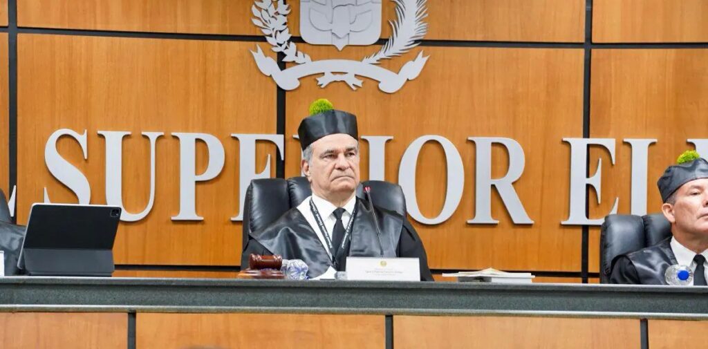 TSE estudia eliminar la personería jurídica de 26 partidos y movimientos políticos