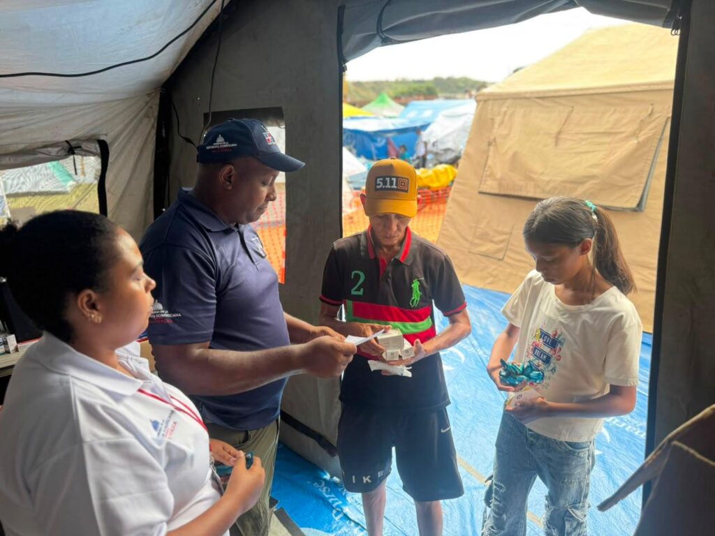 Equipo médico dominicano supera las 2,500 atenciones a afectados por terremotos en Venezuela