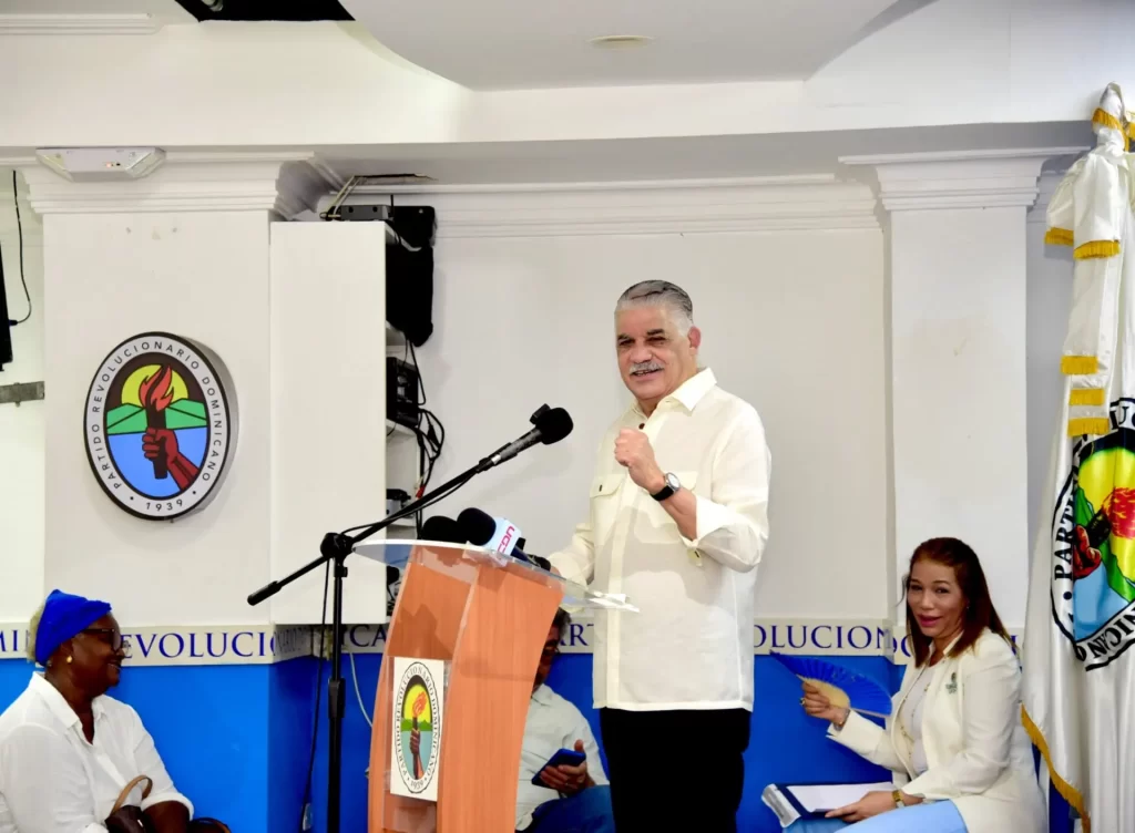Miguel Vargas llama a reflexionar sobre una alianza opositora para sacar al PRM del poder