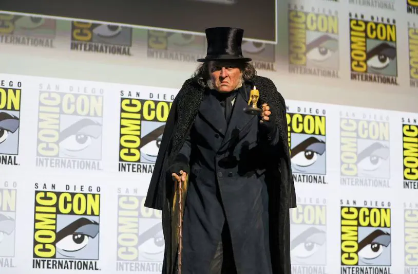 Johnny Depp sorprende en Comic-Con con su transformación en Ebenezer Scrooge