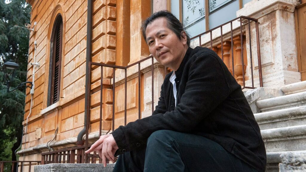 Byung-Chul Han: “En redes sociales, los ‘amigos’ solo alimentan nuestro narcisismo”