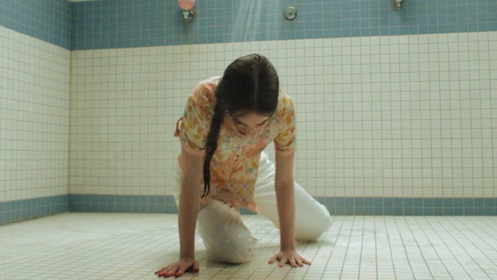 Summer H. Howell da vida a Carrie White en la miniserie de Mike Flanagan para Prime Video