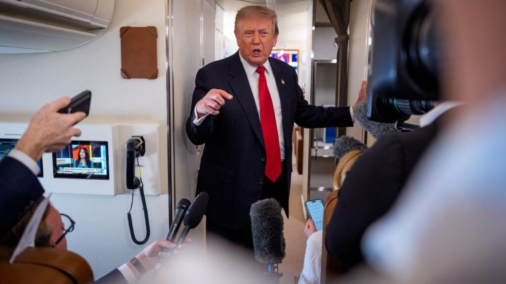 Trump promete responder con fuerza tras ataque iraní a bases de EE. UU. en Jordania