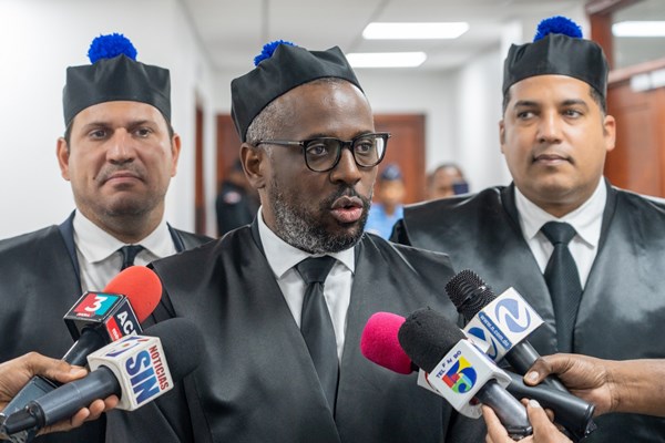 Acusaciones de soborno y presunto esquema de corrupción