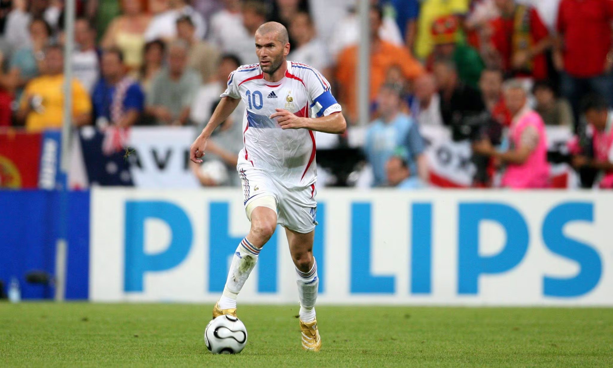 El exjugador francés Zinedine Zidane (EFE/GEORGI LICOVSKI)