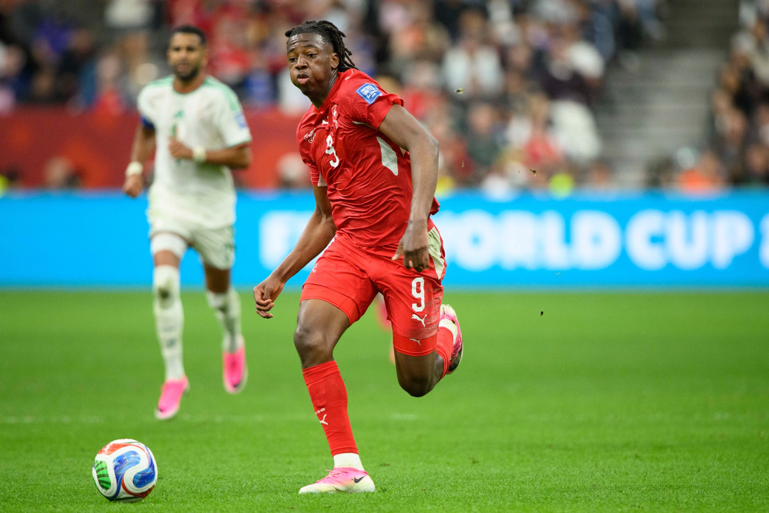 Johan Manzambi lleva 2 goles y 2 asistencias con Suiza en el Mundial 2026. - cr&eacute;ditos: Anne-Marie Sorvin-Imagn Images