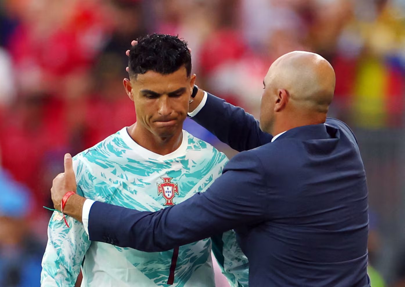 El capitán se mostró molesto al ser reemplazado (REUTERS/Mike Segar)
