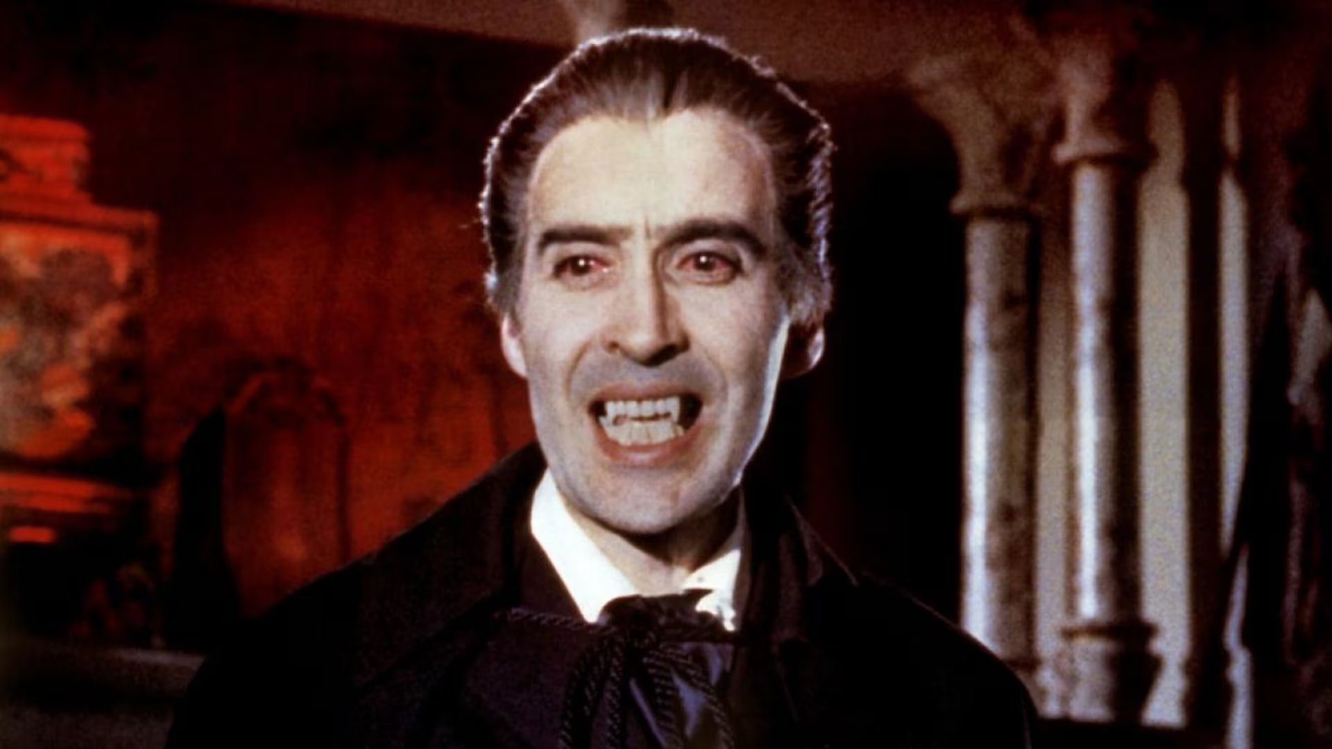 Con más de seis décadas de trabajo, Lee interpretó a figuras icónicas como Drácula y dejó huella en franquicias de renombre internacional