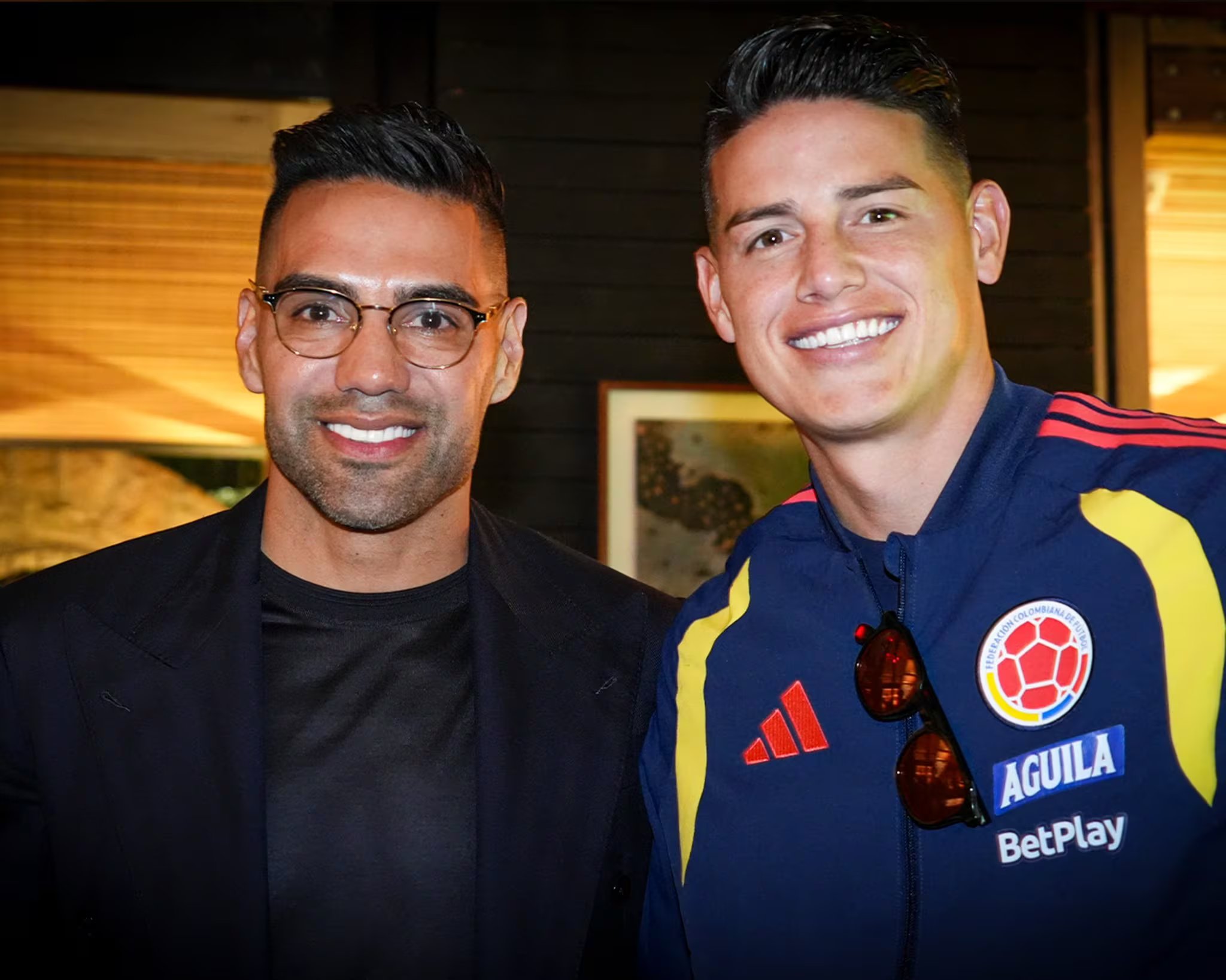 Radamel Falcao y James Rodr&iacute;guez han sido dos de los futbolistas colombianos con mejor paso por el f&uacute;tbol europeo - cr&eacute;dito FCF