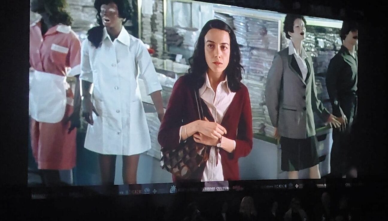 La actriz construy&oacute; su carrera desde su aparici&oacute;n en Sexo, pudor y l&aacute;grimas (1999) hasta su consagraci&oacute;n en P&aacute;rpados azules (2007) (Captura de Pantalla/ homenaje Cecilia Su&aacute;rez)