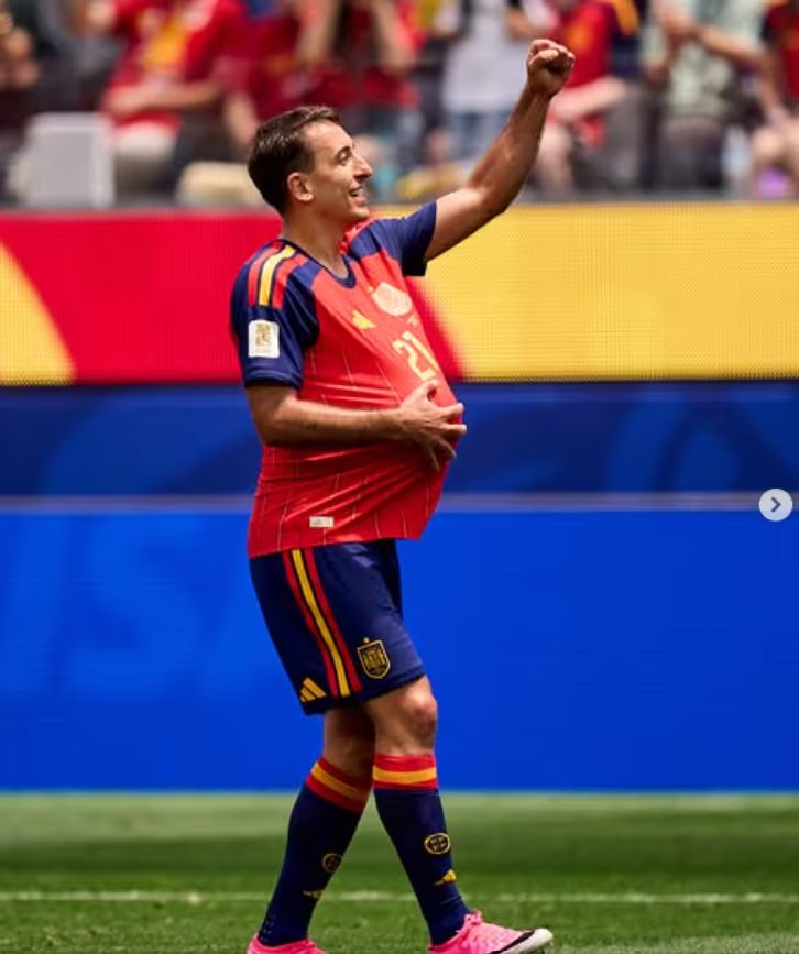 Celebraci&oacute;n de Mikel Oryazabal. (Instagram @sefutbol)