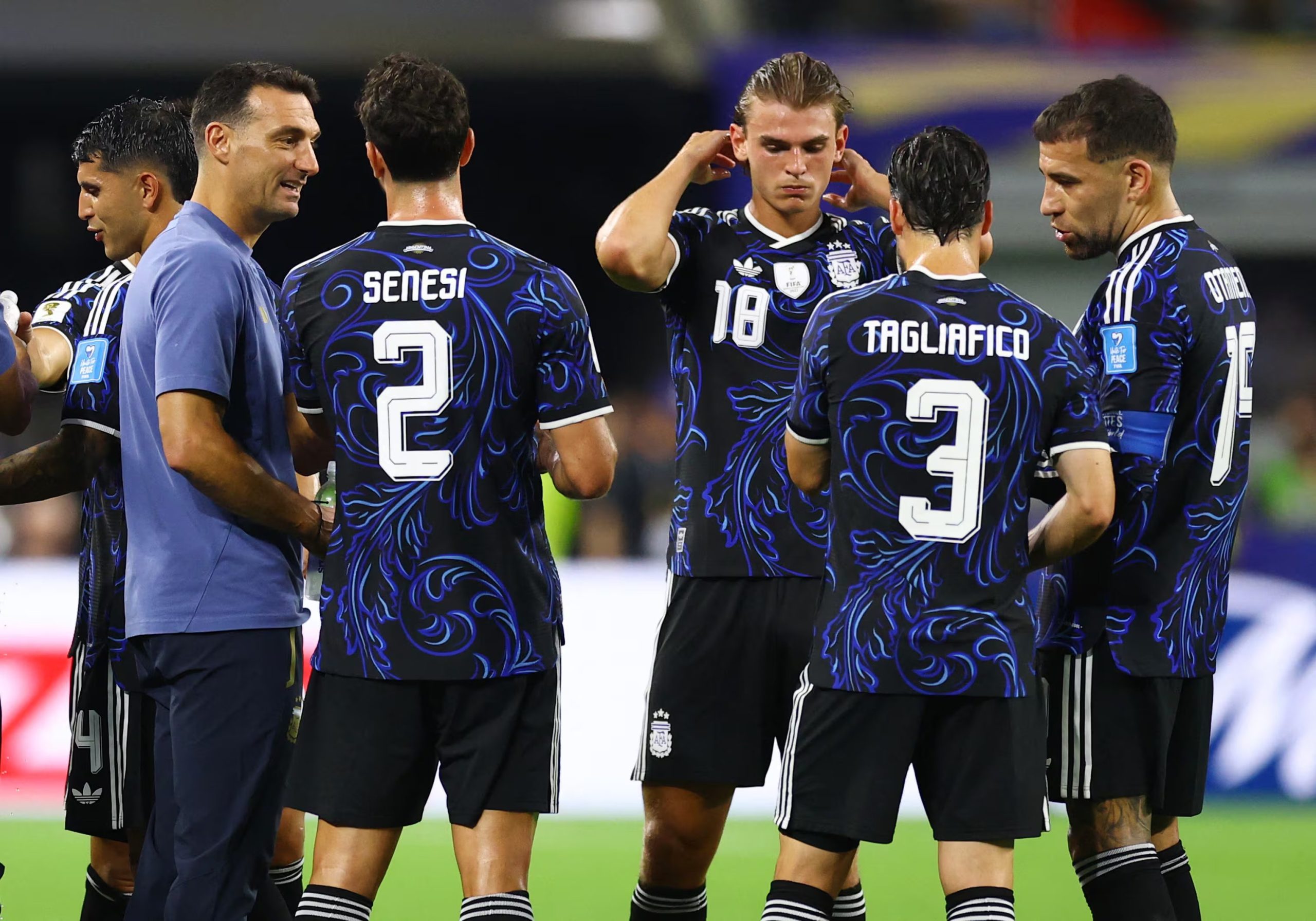 Nico Paz se gan&oacute; un lugar en la consideraci&oacute;n de Lionel Scaloni para disputar el Mundial 2026 (REUTERS/Hannah Mckay)