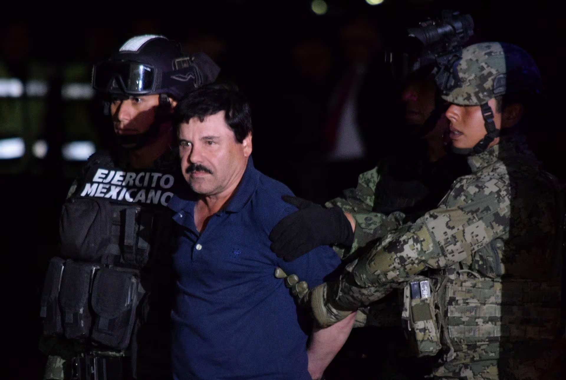 El Chapo, condenado a cadena perpetua.