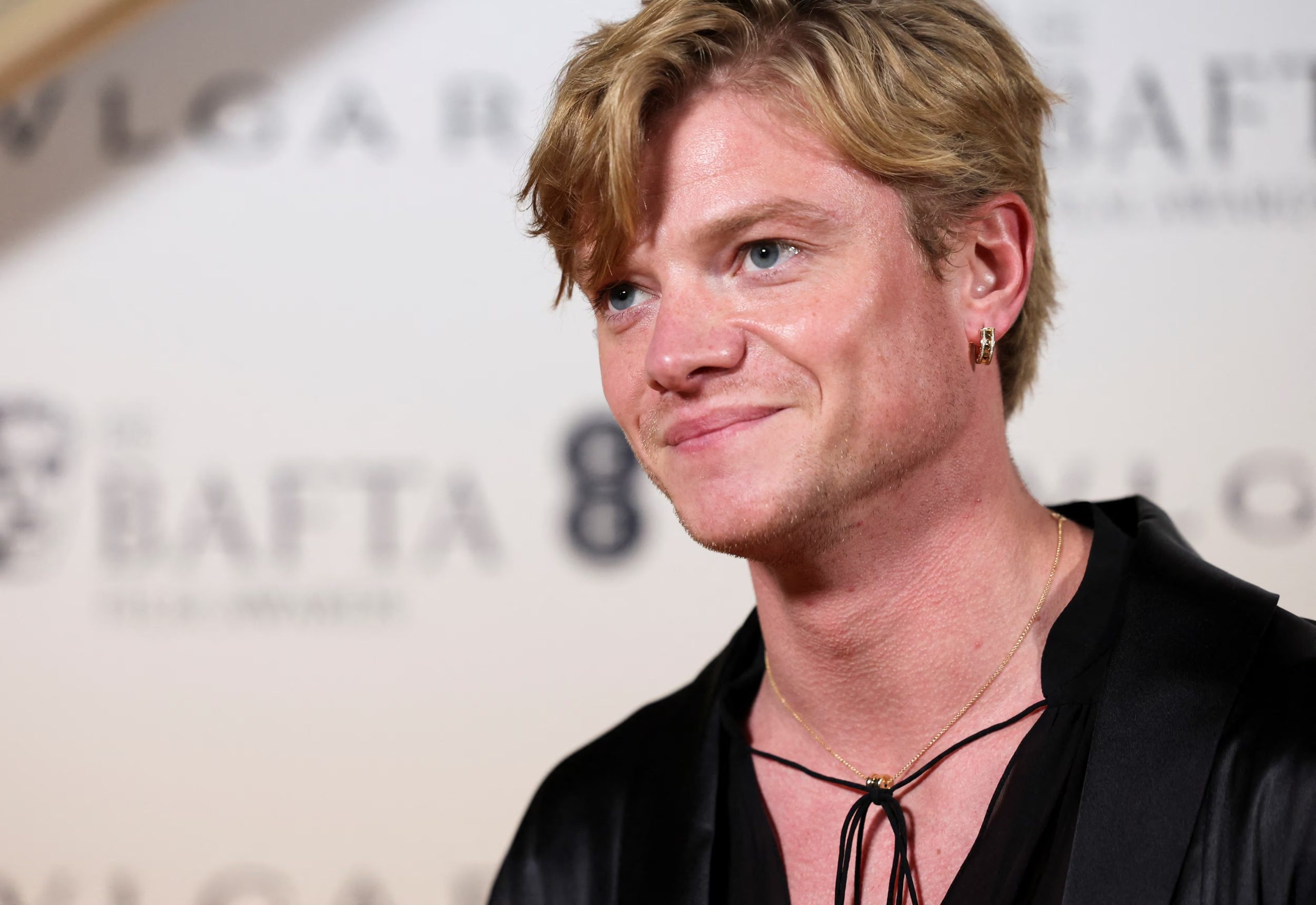 Tom Rhys Harries pase&oacute; en bicilceta para calmar la ansiedad por el papel con el que se termin&oacute; quedando (Reuters)