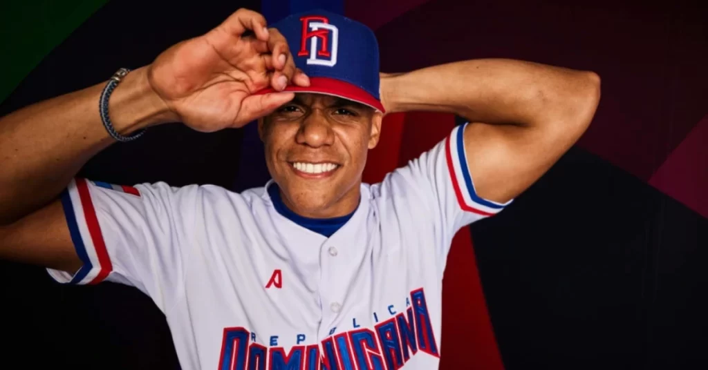 Juan Soto sorprende con un gesto que impulsa el deporte femenino en RD