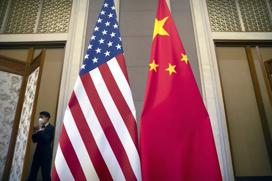China acusa a EE. UU. de manipular el tema del trabajo forzoso tras nuevos aranceles