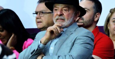 PT oficializa candidatura de Lula para cuarto mandato en Brasil