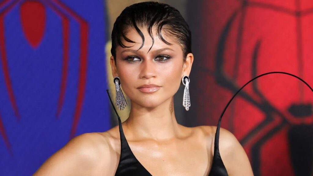 Zendaya rechaza los baños fríos; ciencia respalda su postura