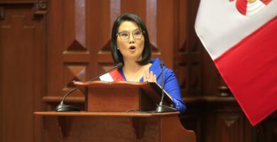 Keiko Fujimori anuncia despliegue militar inminente en calles y transporte de Perú