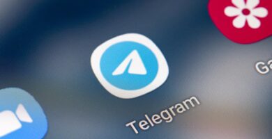 Durov acusa a extorsionador de contenido ilegal con IA por la caída de Telegram en la App Store