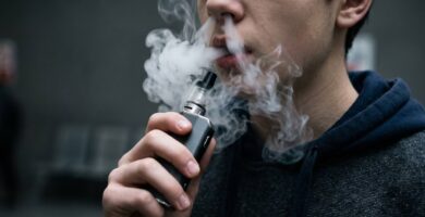 Menos alcohol, más vapeo y cannabis: la paradoja juvenil en EE. UU.