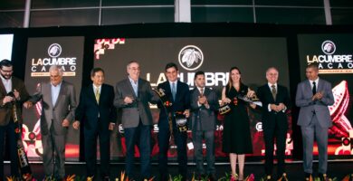 La Cumbre Mundial del Cacao inauguró su novena edición y reunión en Guayaquil a los principales actores del sector